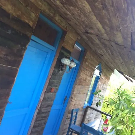 ゲストハウス Tahtavilla *