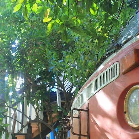 ゲストハウス Tahtavilla *