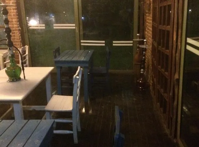 ゲストハウス Tahtavilla *